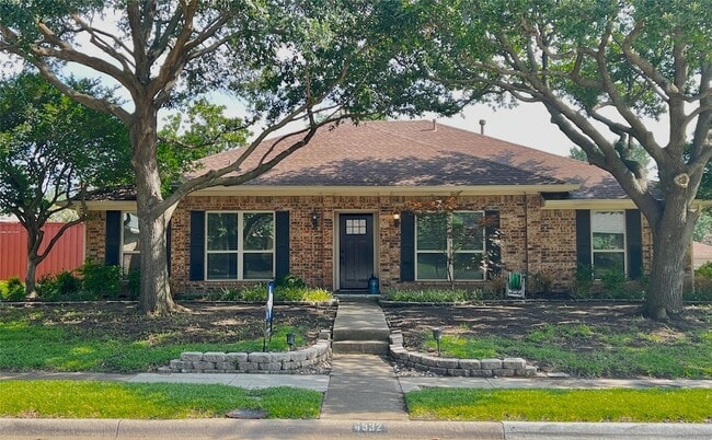Primary Photo - 4532 Eldorado Dr
