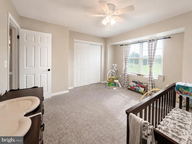 Building Photo - 937 Woodstock Ct