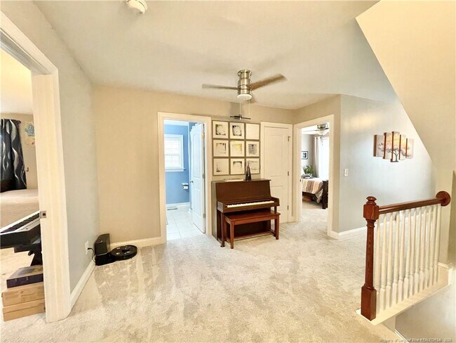 Building Photo - 82 Revolutionary Rd