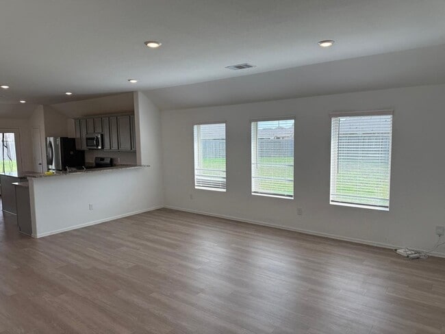 Building Photo - 5335 Winding Strm Dr