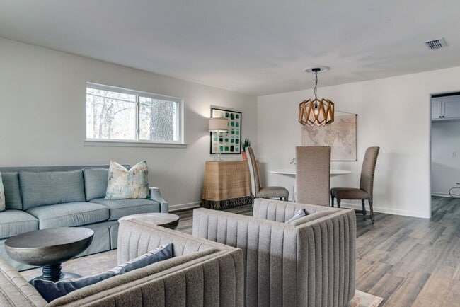 Building Photo - Beautifully Renovated Historic Home with a Large Backyard!