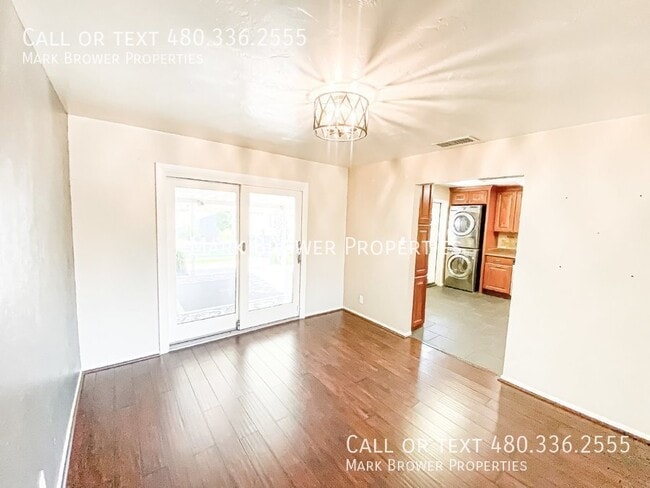 Building Photo - 1333 E Don Carlos Ave