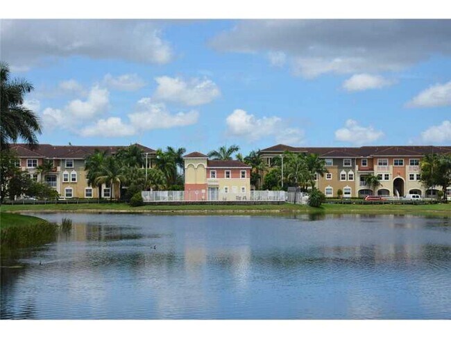 Building Photo - 8833 NW 107th Ct