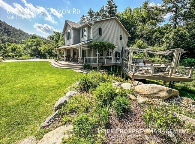 Building Photo - 6050 Magic Canyon Rd