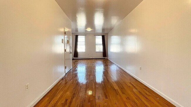 Building Photo - 1374 Bushwick Ave
