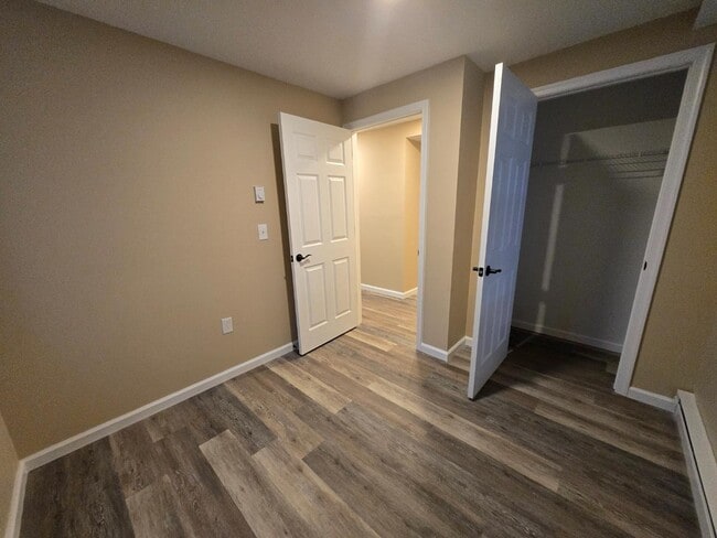 Building Photo - 123 2nd St