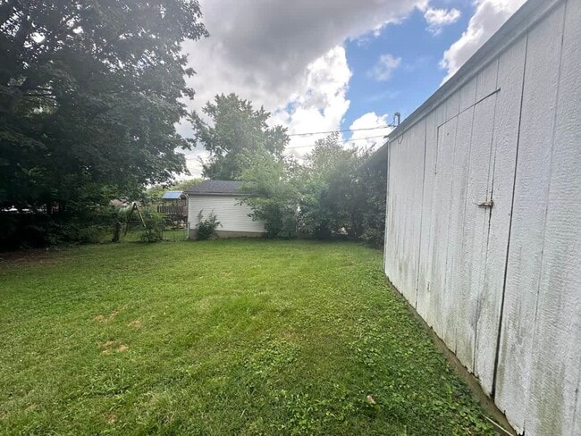 Building Photo - 1869 Costigan Dr