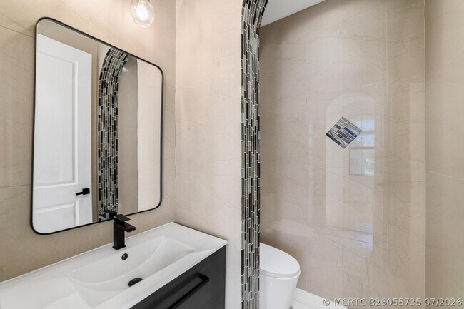 Building Photo - 9065 Watercrest Cir E