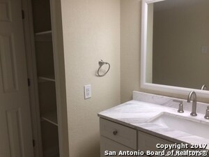 Building Photo - 10515 Hillbrook Dr