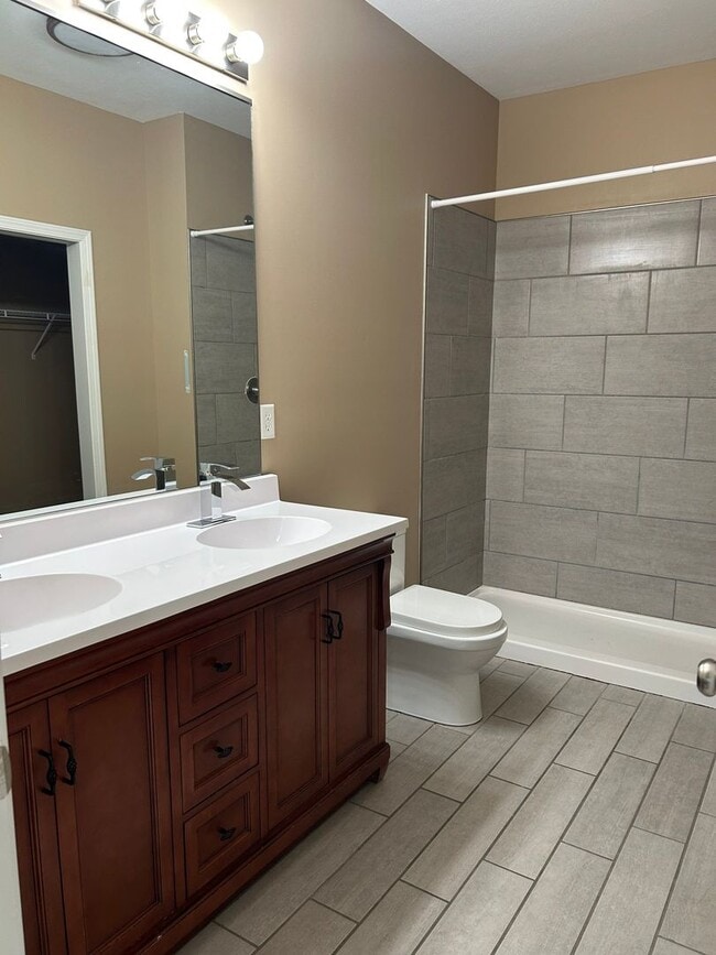 Building Photo - 3051 Bluster Ct