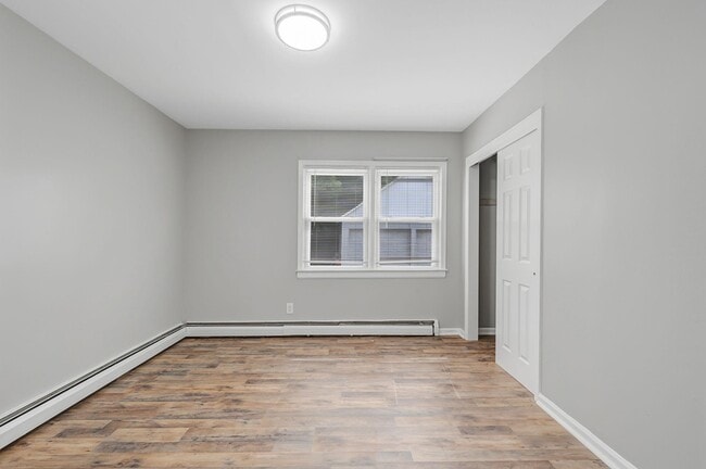 Building Photo - 37 Park Ave