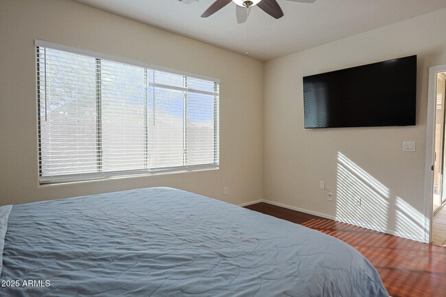 Building Photo - 1623 W Owens Way