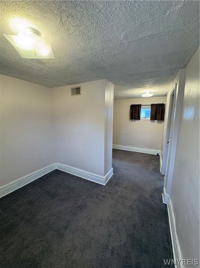 Building Photo - 57 Abbottsford Pl