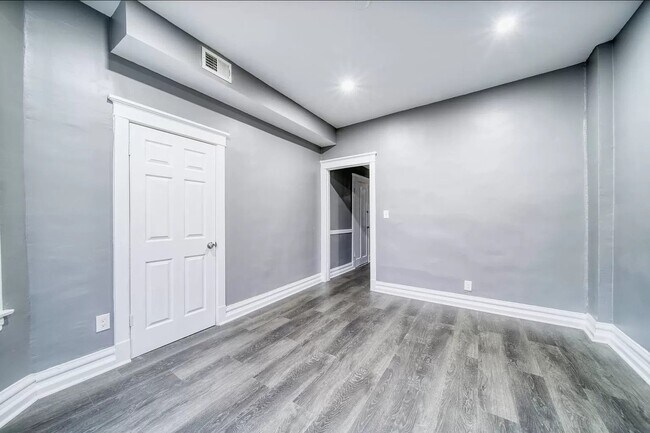 Living Room - 2405 S Troy St