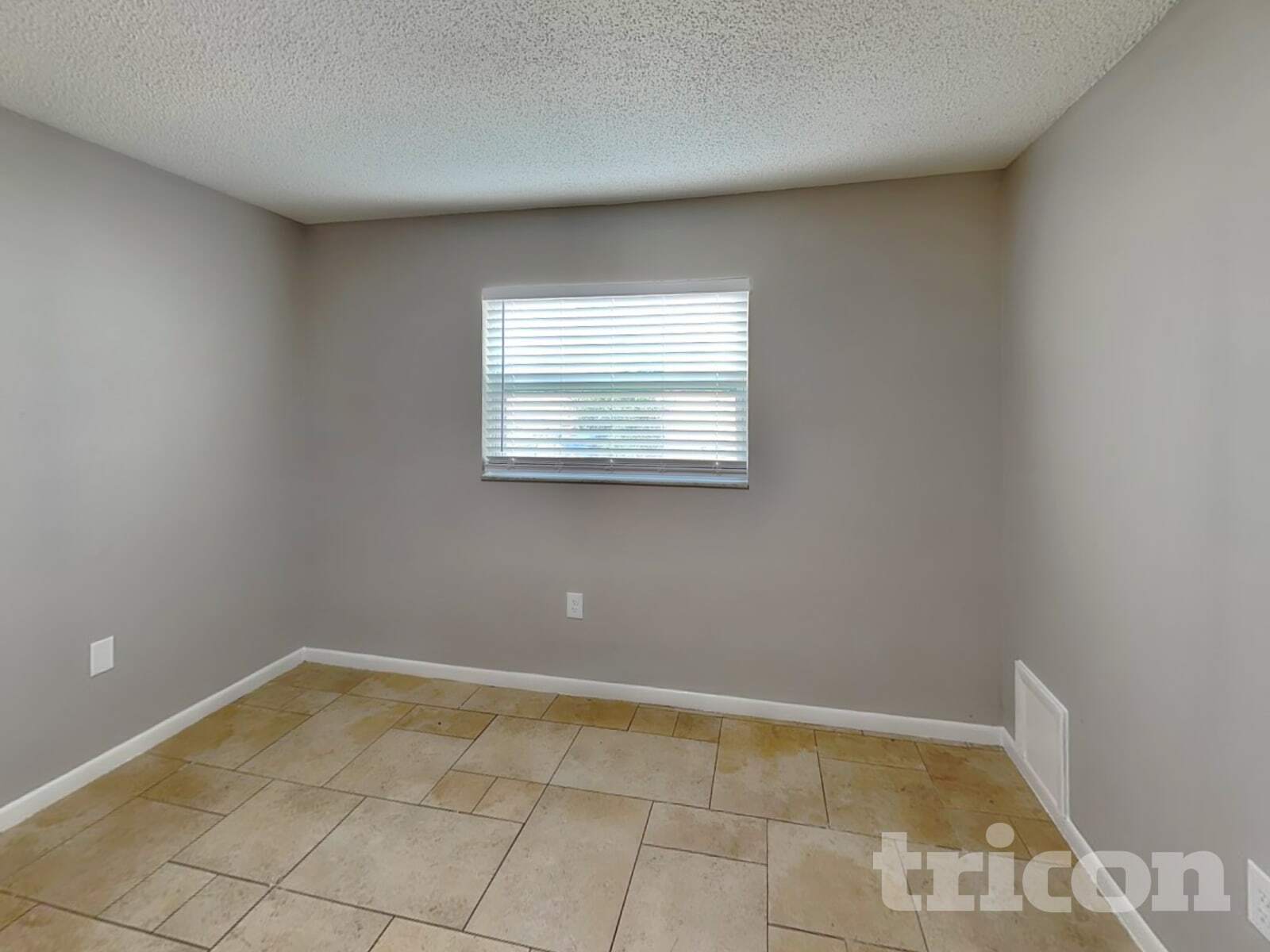 Building Photo - 4387 Pasadena Cir