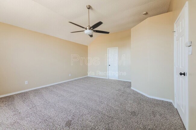 Building Photo - 4108 Creekmeadow Dr