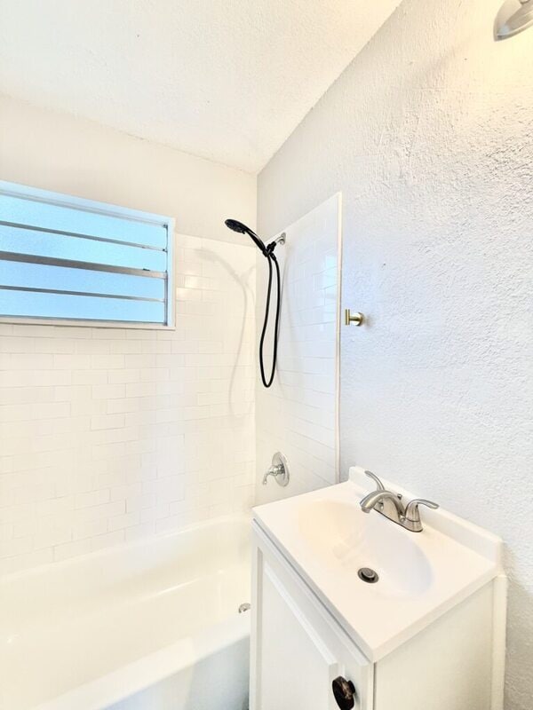 Building Photo - 5131 13th Ave N