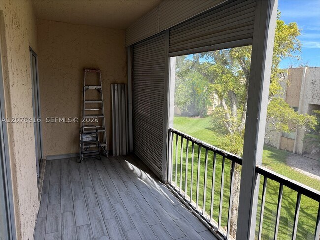 Building Photo - 8401 SW 107th Ave