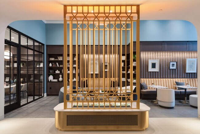 Building Photo - 45 E Chicago Ave