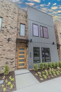 Building Photo - 4102 W Olive St