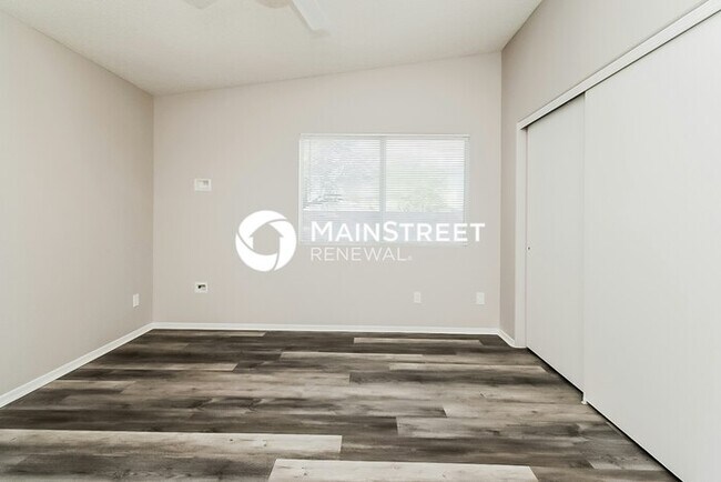 Building Photo - 3 Bedroom Pet-Friendly Home in Tucson, AZ with Main Street Renewal