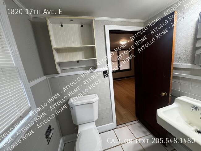 Building Photo - 1820 17th Ave E