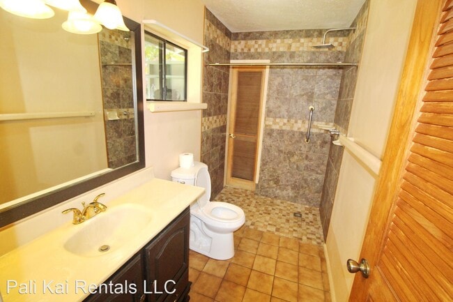 Building Photo - 1 br, 1 bath House - 645 A Kumulani Drive ...