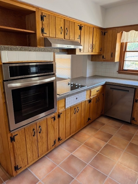 Building Photo - 6681 Castleton Dr NW