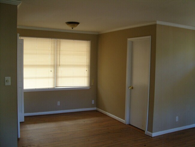 Building Photo - 154 Nottingham Ct