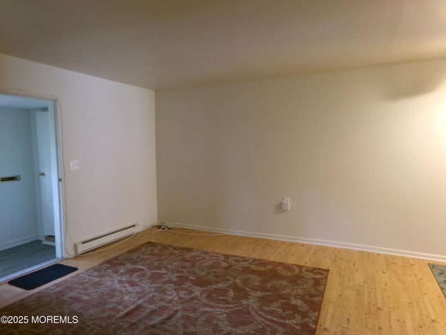 Building Photo - 160E Gramercy Ct