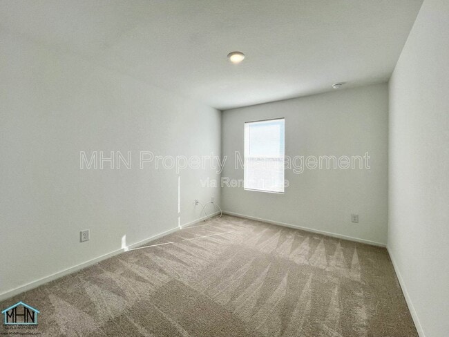 Building Photo - 12931 Kathleen St