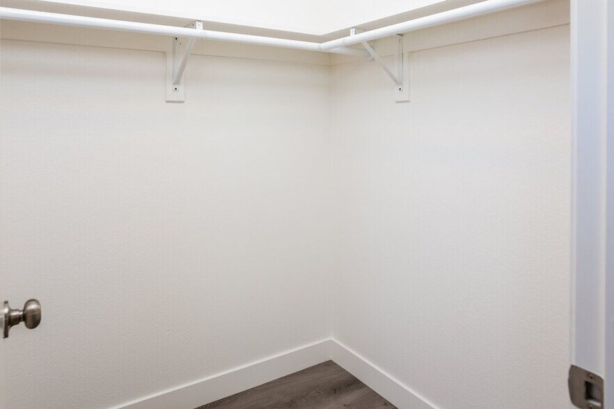 Building Photo - 4511 Grotto Ct