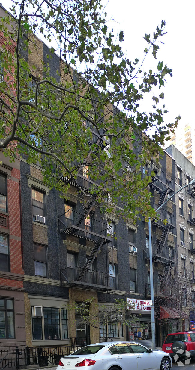 Building Photo - 212 East 85th Street