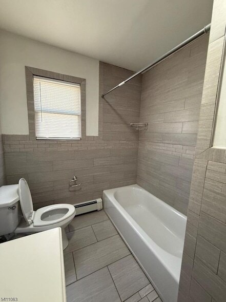 Building Photo - 52 Frederick St