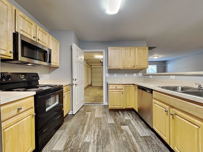 Building Photo - 6805 Ciera Nichole Ct