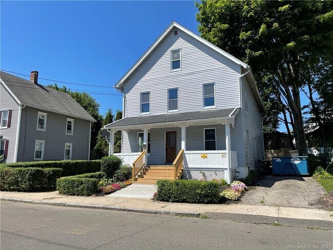 Primary Photo - 25 Cedar St