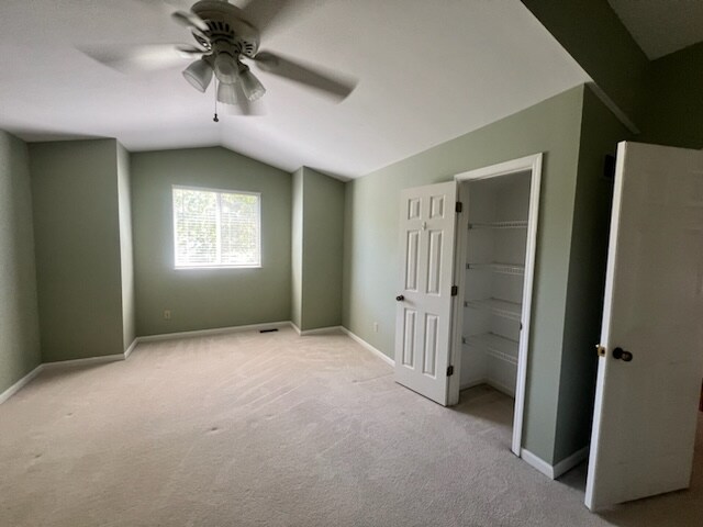 Building Photo - 634 Sandy Summit Dr