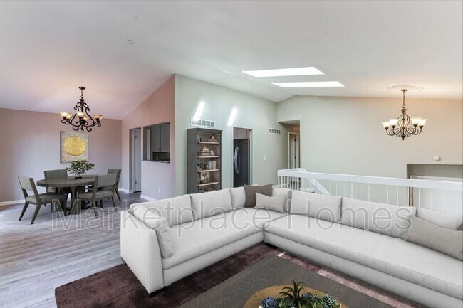 Building Photo - 14537 Greencastle Dr