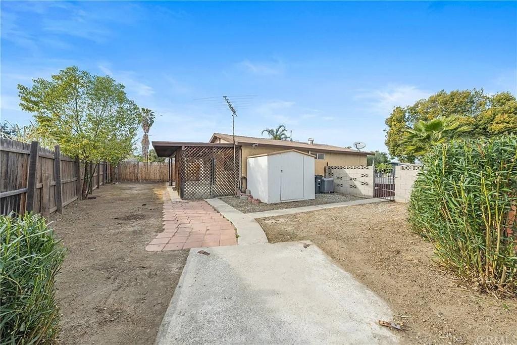 BACK YARD - 2133 Casita Ct