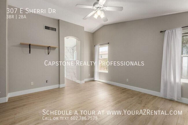 Building Photo - 307 E Sherri Dr