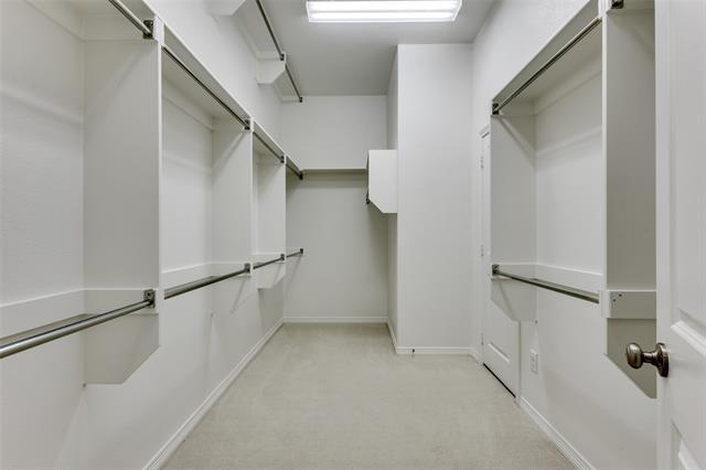 Building Photo - 7304 Van Tuyl Pkwy