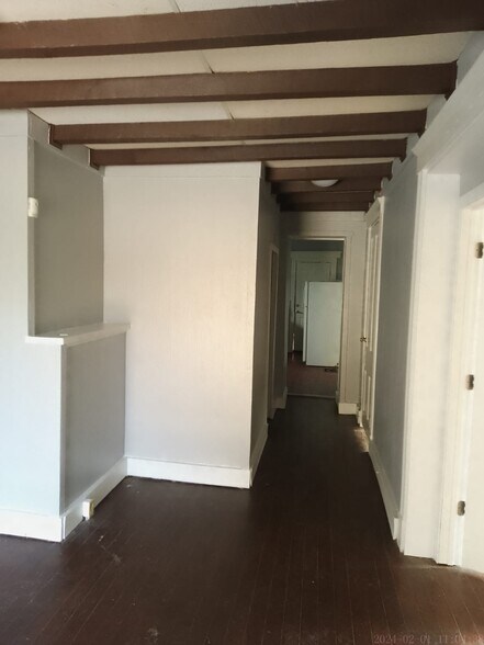 Building Photo - 944 Elberon Ave