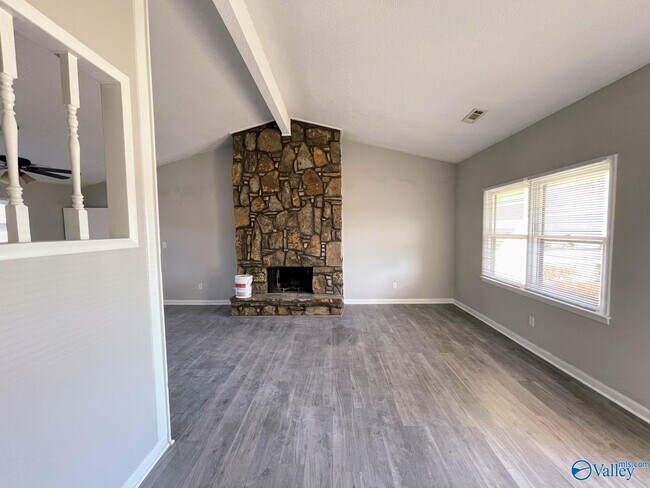 Building Photo - 1501 Westview Dr NW