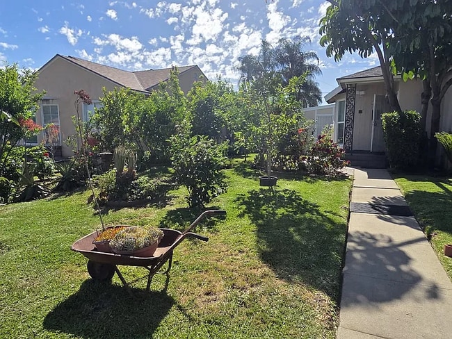 Building Photo - Stunning 3BR/1BA Home in Prime West Covina Neighborhood