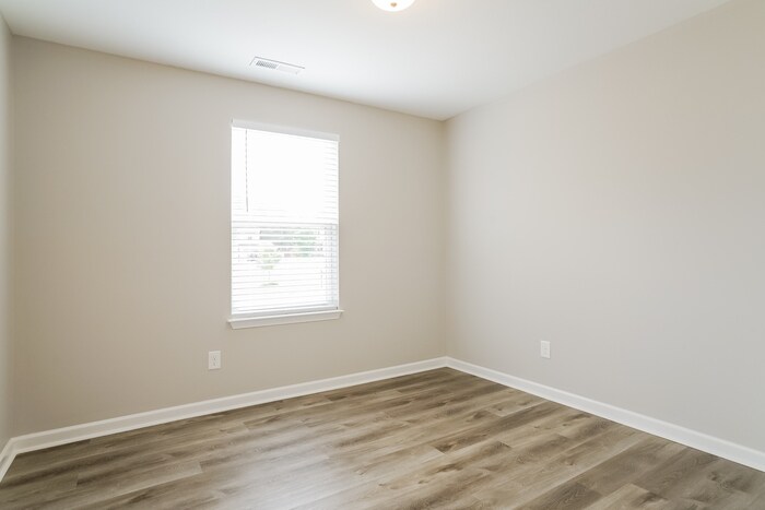 Building Photo - 306 Randolph Dr