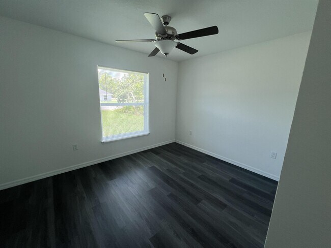 Building Photo - 69 Malauka Pass