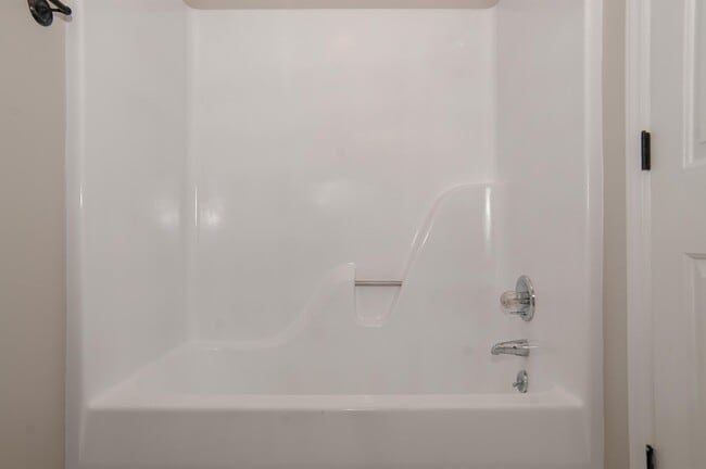 Building Photo - 1417 Owls Nest Rd