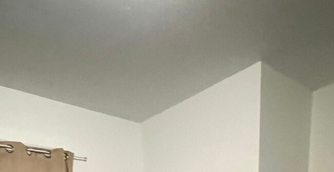 Building Photo - 13841 Forest Ave