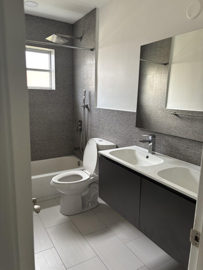 Building Photo - 2241 N 56th Ave