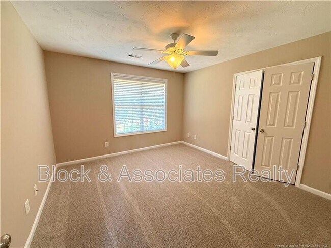 Building Photo - 42 Grayson Pl